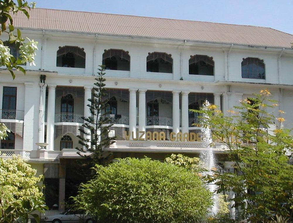Yuzana Garden Hotel Yangon Exterior photo