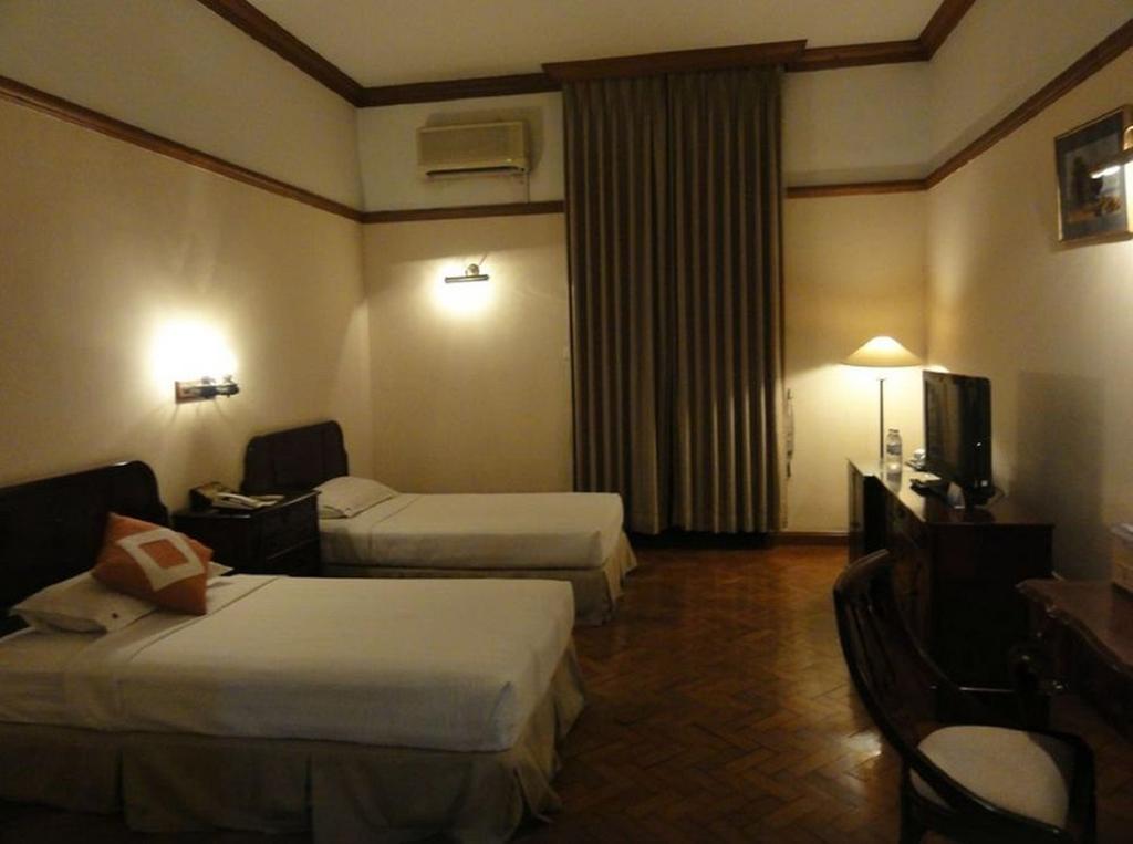 Yuzana Garden Hotel Yangon Exterior photo
